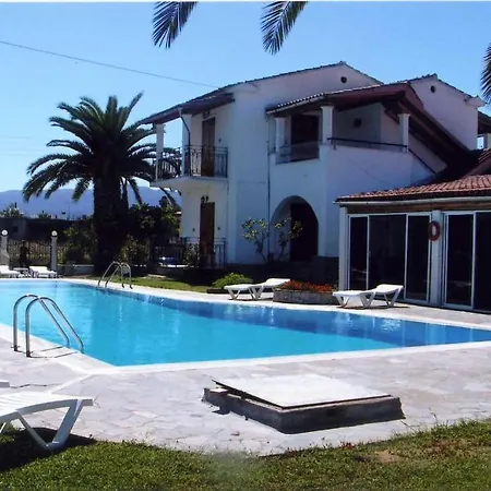 Aparthotel Loula Sidárion