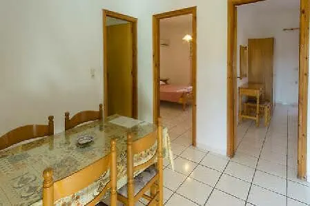 Loula Aparthotel