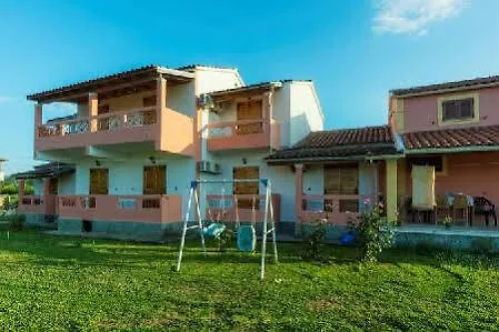 Loula Aparthotel